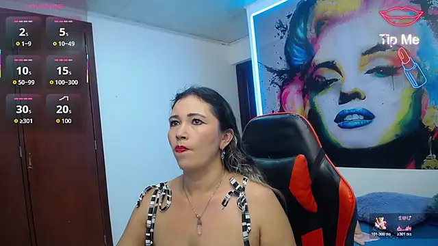 Snapshot of noelia_milf19 chatting on 10, 7, 2026 noelia milf19 online show from 10, 7, 2026