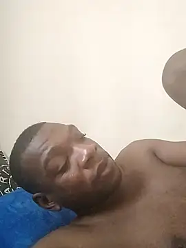 Snapshot of TmanZim2025 chatting on 17, 1, 2026 TmanZim2025 online show from 17, 1, 2026