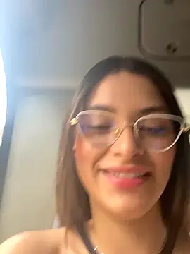 Hannacooper3 online show from 18, 11, 2025