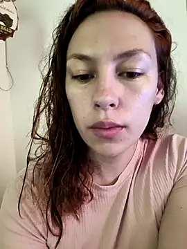 Snapshot of AlanaDesire chatting on 2, 11, 2025 AlanaDesire online show from 2, 11, 2025