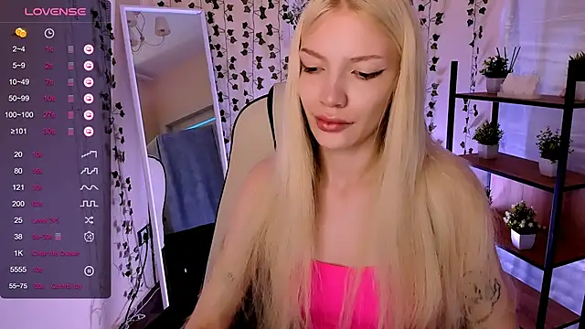 AnyaTaylor  online show from 2, 6, 2026