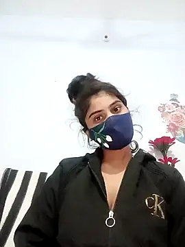 Hot-Soniya733 online show from 8, 1, 2026