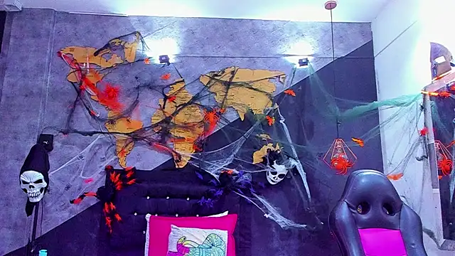 Maiam  Rossi online show from 8, 11, 2025