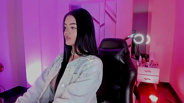 EmmaStonns online show from 21, 10, 2025