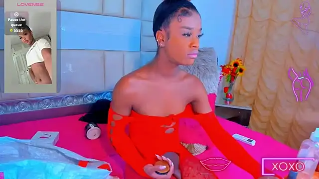 Snapshot of EbonyWildYou chatting on 30, 9, 2025 EbonyWildYou online show from 30, 9, 2025