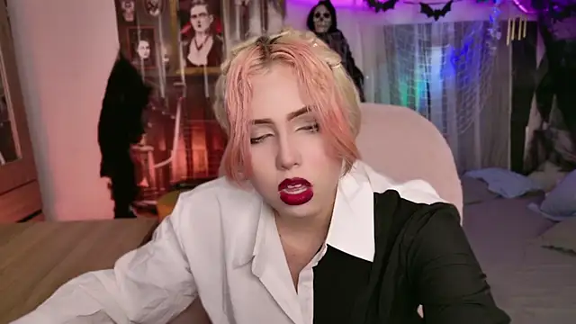 Natalia novna online show from 10, 10, 2025
