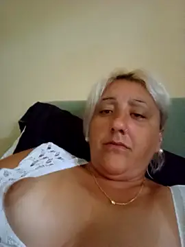 Snapshot of Samantha6767x chatting on 6, 2, 2026 Samantha6767x online show from 6, 2, 2026