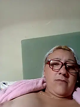 Snapshot of Samantha6767x chatting on 28, 3, 2026 Samantha6767x online show from 28, 3, 2026