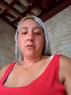 Snapshot of Samantha6767x chatting on 2, 4, 2026 Samantha6767x online show from 2, 4, 2026