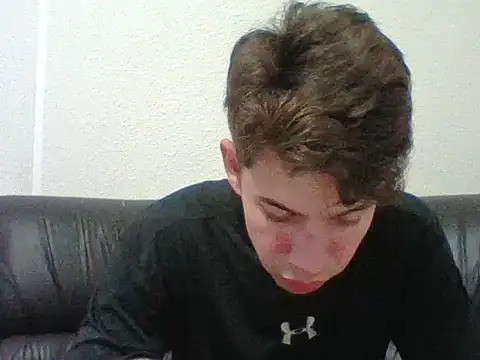 Maxtaylor18 online show from 4, 11, 2025