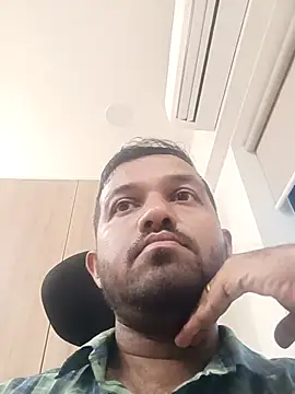 Snapshot of VJ17 chatting on 6, 5, 2026 VJ17 online show from 6, 5, 2026
