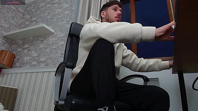 JonahShaw online show from 13, 10, 2025