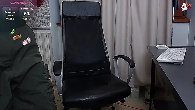 Snapshot of JonahShaw chatting on 18, 1, 2026 JonahShaw online show from 18, 1, 2026