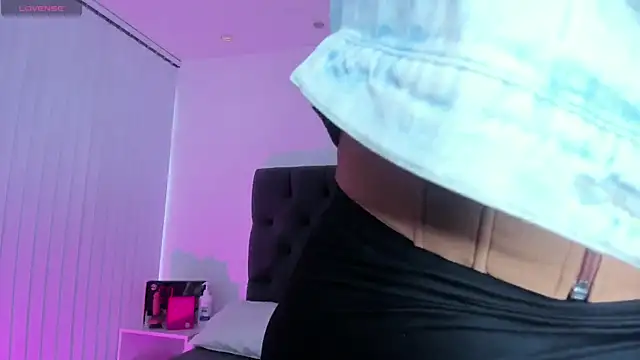 VictoriaParkeer online show from 20, 11, 2025