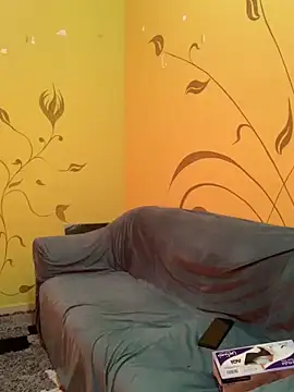 Snapshot of YayeeShow chatting on 25, 9, 2025 YayeeShow online show from 25, 9, 2025