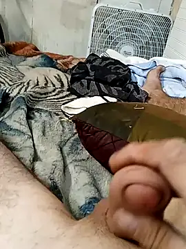 Snapshot of Southerngent1979 chatting on 18, 9, 2025 Southerngent1979 online show from 18, 9, 2025