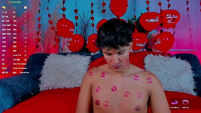 Leo Savage  online show from 15, 2, 2026