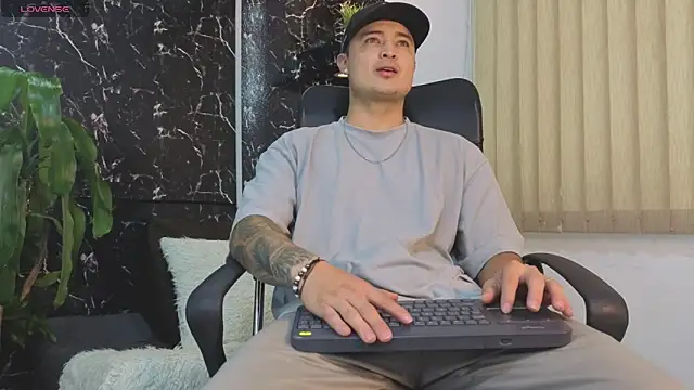 Alexander ferre online show from 8, 4, 2026