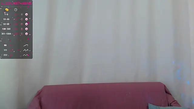 Snapshot of tiny__kira chatting on 26, 9, 2025 tiny kira online show from 26, 9, 2025