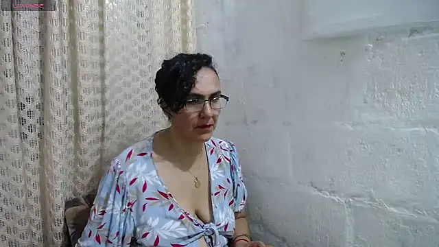 gabbyparker  online show from 22, 9, 2025