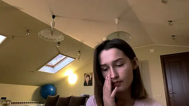 DarlineBrustera online show from 18, 9, 2025