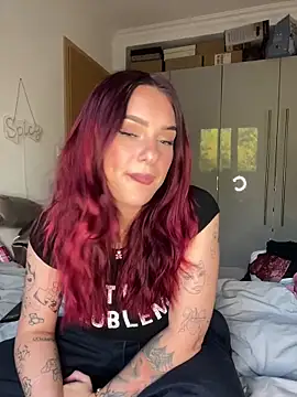 Snapshot of OliviaaFischer chatting on 20, 4, 2026 OliviaaFischer online show from 20, 4, 2026