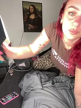 Snapshot of OliviaaFischer chatting on 10, 5, 2026 OliviaaFischer online show from 10, 5, 2026