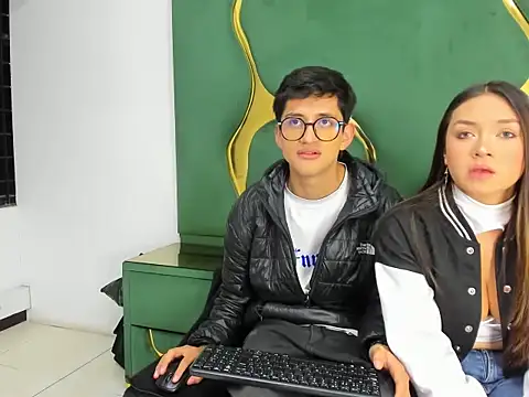 Snapshot of Noa_Arez chatting on 7, 10, 2025 Noa Arez online show from 7, 10, 2025