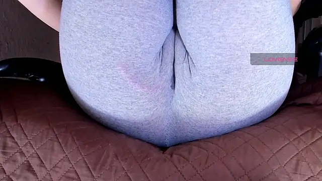 Snapshot of Cameltoe_squirt_inPants chatting on 3, 3, 2026 Cameltoe squirt inPants online show from 3, 3, 2026