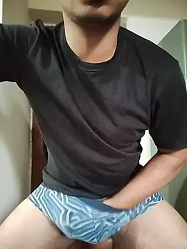 COme8989 online show from 28, 11, 2025