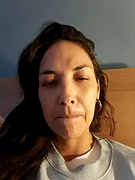 Alfonsina  online show from 1, 3, 2026