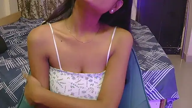 Snapshot of hoty-priya chatting on 27, 5, 2026 hoty-priya online show from 27, 5, 2026