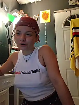 RicaSuave 69 online show from 20, 5, 2026