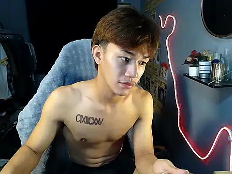 naughtyboyloy 0 online show from 13, 7, 2026