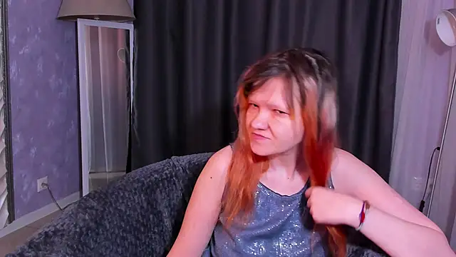 Nora lovvvv online show from 10, 9, 2025