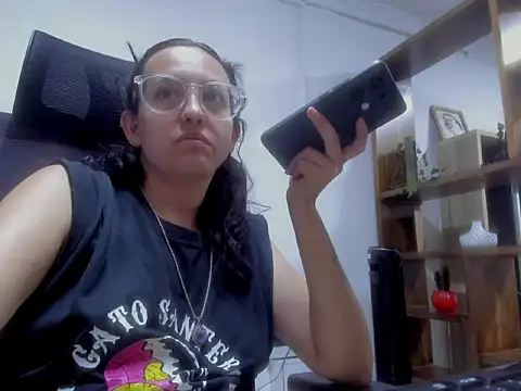 dalila macherano1 online show from 11, 11, 2025