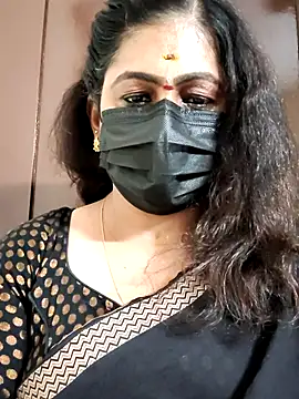 Sweetie swetha37 online show from 25, 9, 2025