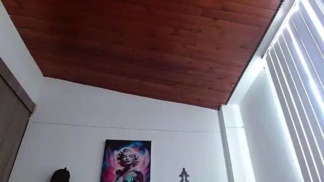 Crystal Star  online show from 1, 4, 2026