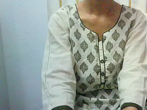 Snapshot of DEVI_6701 chatting on 28, 5, 2026 DEVI 6701 online show from 28, 5, 2026
