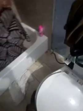 Boogiehtx713 online show from 7, 1, 2026