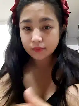 Snapshot of Minn-cute chatting on 1, 10, 2025 Minn-cute online show from 1, 10, 2025