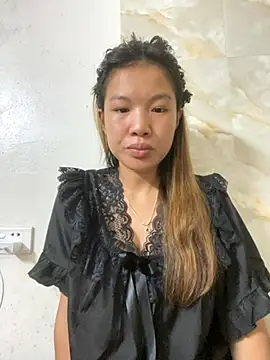 Snapshot of QueenLink chatting on 12, 9, 2025 QueenLink online show from 12, 9, 2025