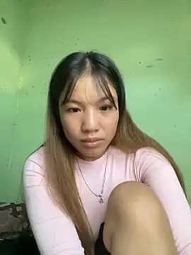 Snapshot of QueenLink chatting on 2, 10, 2025 QueenLink online show from 2, 10, 2025