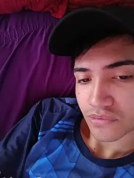 novinho safado   online show from 8, 4, 2026