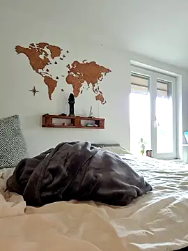 6incheswannacum online show from 31, 3, 2026