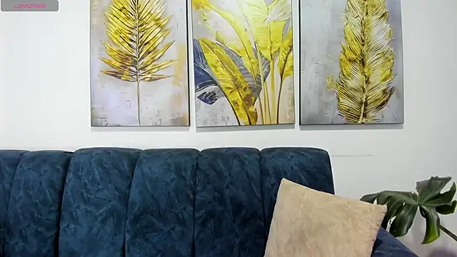 Alana steel 1 online show from 8, 10, 2025