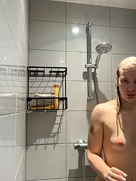 Chloemillerrxx online show from 20, 9, 2025