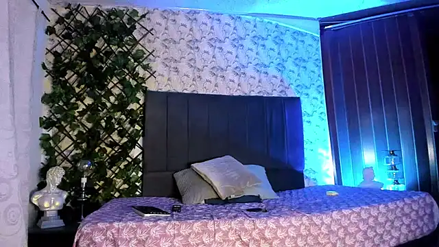 luciana valentina online show from 3, 10, 2025