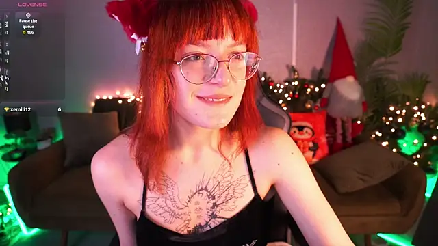 Pixie Peachh online show from 5, 1, 2026