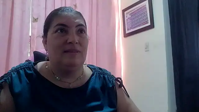 Snapshot of lina_maria99 chatting on 19, 5, 2026 lina maria99 online show from 19, 5, 2026